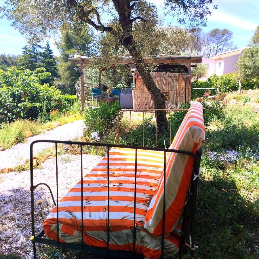 Dépend Atypiq Bohème,piscine chauffée toute l'année, jacuzzi,sauna,loisirs nature Le Beausset Esterno foto