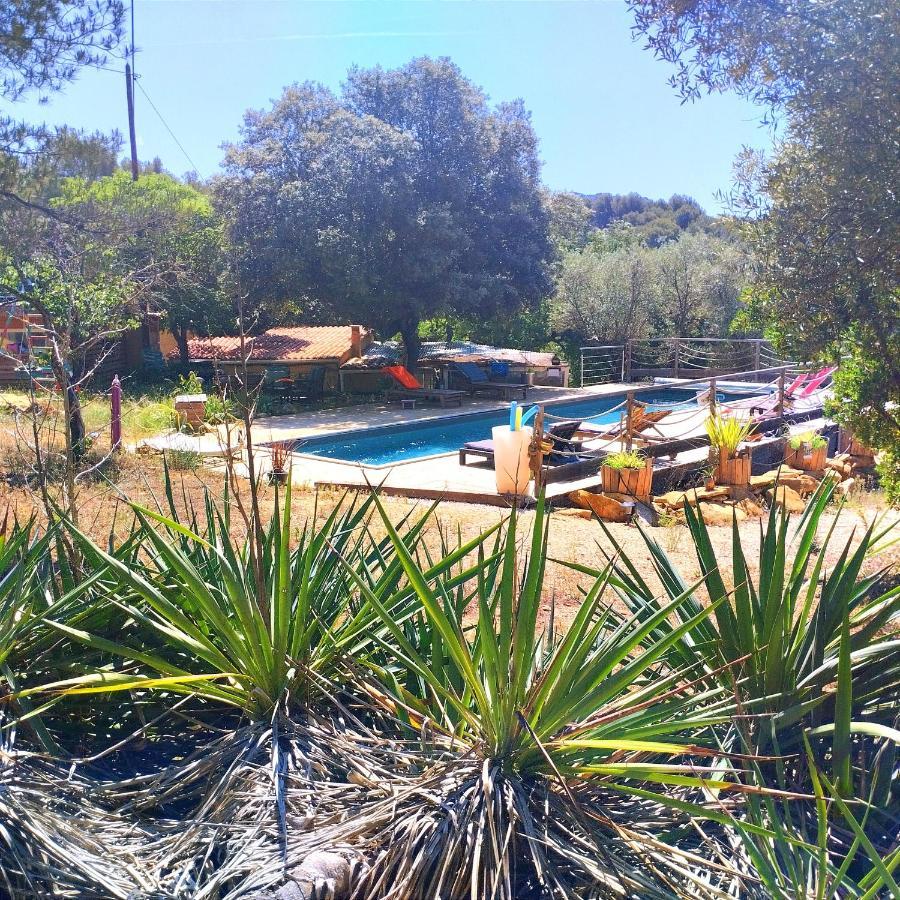 Dépend Atypiq Bohème,piscine chauffée toute l'année, jacuzzi,sauna,loisirs nature Le Beausset Esterno foto