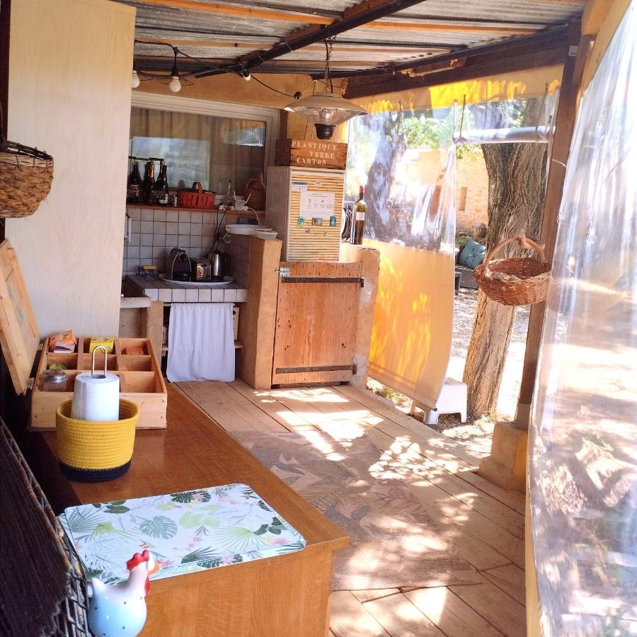 Dépend Atypiq Bohème,piscine chauffée toute l'année, jacuzzi,sauna,loisirs nature Le Beausset Esterno foto