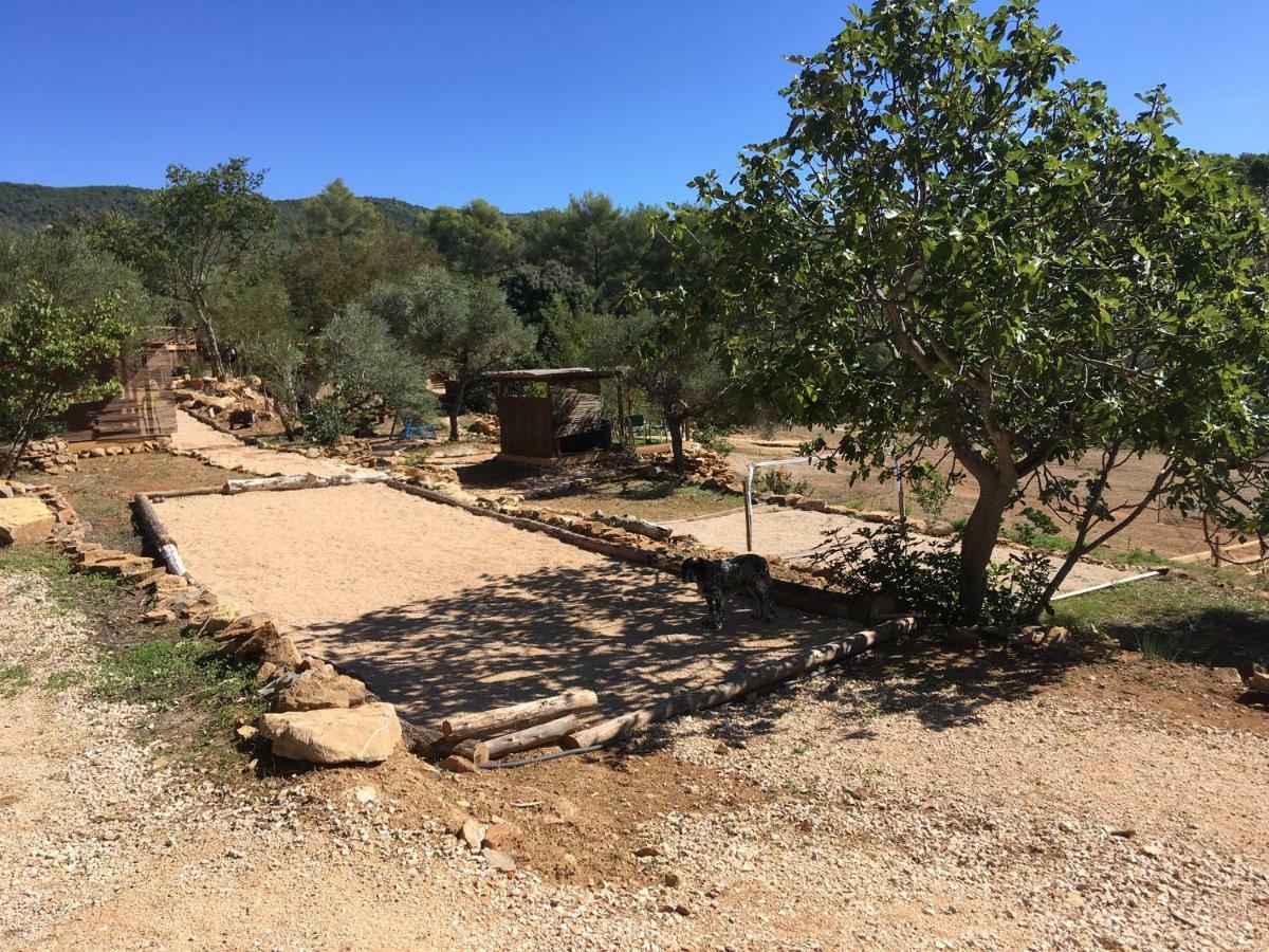 Dépend Atypiq Bohème,piscine chauffée toute l'année, jacuzzi,sauna,loisirs nature Le Beausset Esterno foto